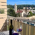 Up&above ,new Luxury Apt, Steps From And Old Town Apartment Hvar Town