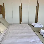 Up&above ,new Luxury Apt, Steps From And Old Town Hvar Town